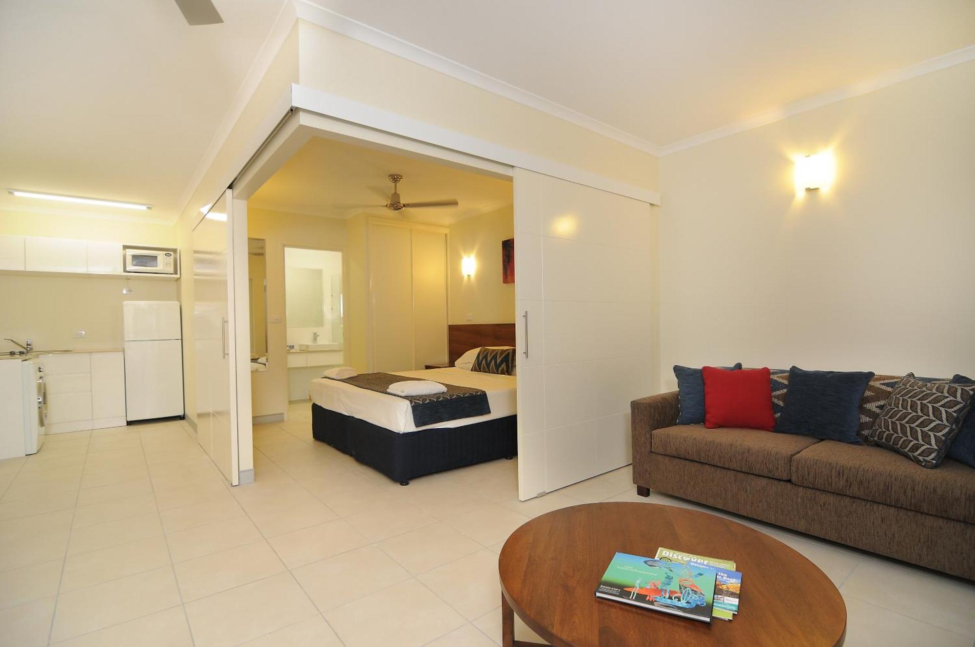 Cairns Queenslander Hotel y Apartamentos Exterior foto